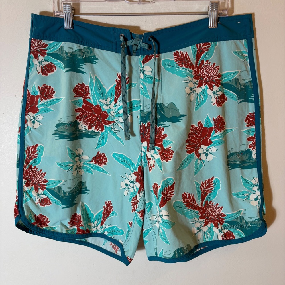 Patagonia Wavefarer Board Shorts Mens 36 Blue Floral